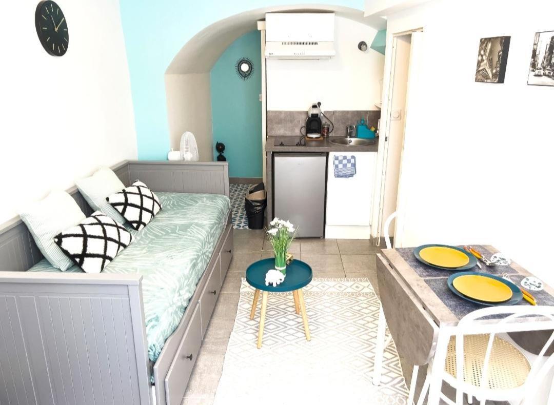 Superbe Appartement Montélimar Exteriör bild